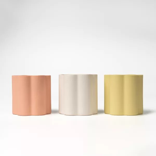 Көркем гүлді жиектер керамикалық шамы Көркем гүлді жиектер керамикалық шамы